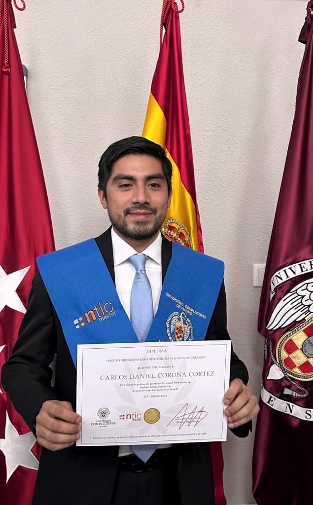Carlos Corona at the Universidad Complutense de Madrid master’s ceremony